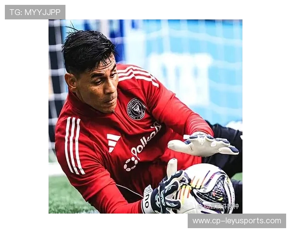 主场不胜！法国球迷陷入沉默，法国球迷哭了