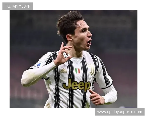 尤文图斯—基耶萨外脚背弧线球及时入网